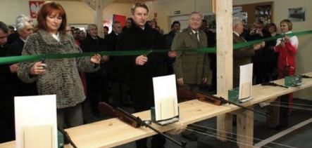 Otwarcie strzelnicy w Zespole Szkół w Dobczycach