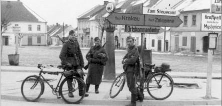 Tak wyglądał patrol rowerowy hitlerowskiego okupanta 