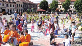 Myślenicki rynek w kolorach