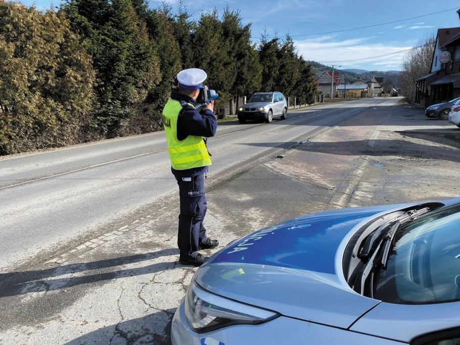 Przekroczył prędkość o 85 km/h