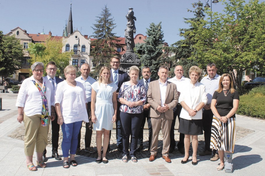 Radni zebrali się na drugiej w tej kadencji sesji. Dwie radne złożyły ślubowanie